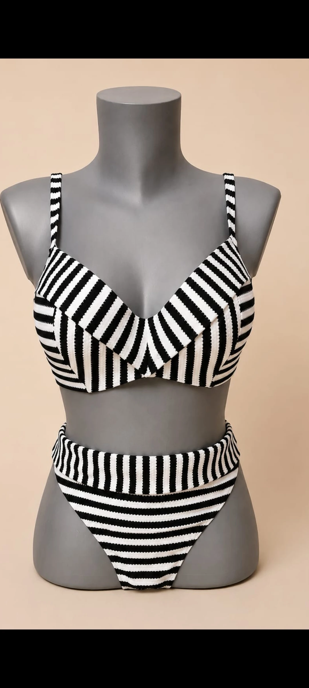 Luxurious Chantelle 2-piece swimsuit set XL – photo 2